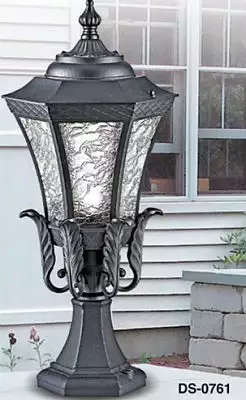 歐式古典風戶外柱頭燈